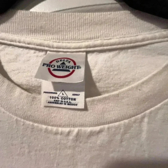 ~Fun T-Shirt~ - Large - Picture 3 of 4